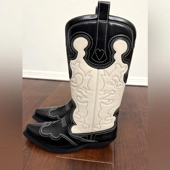NWT GANNI  Mid Shaft Embroidered Western Cowboy Boots in Black/Egret Sz US 8 - Picture 8 of 17